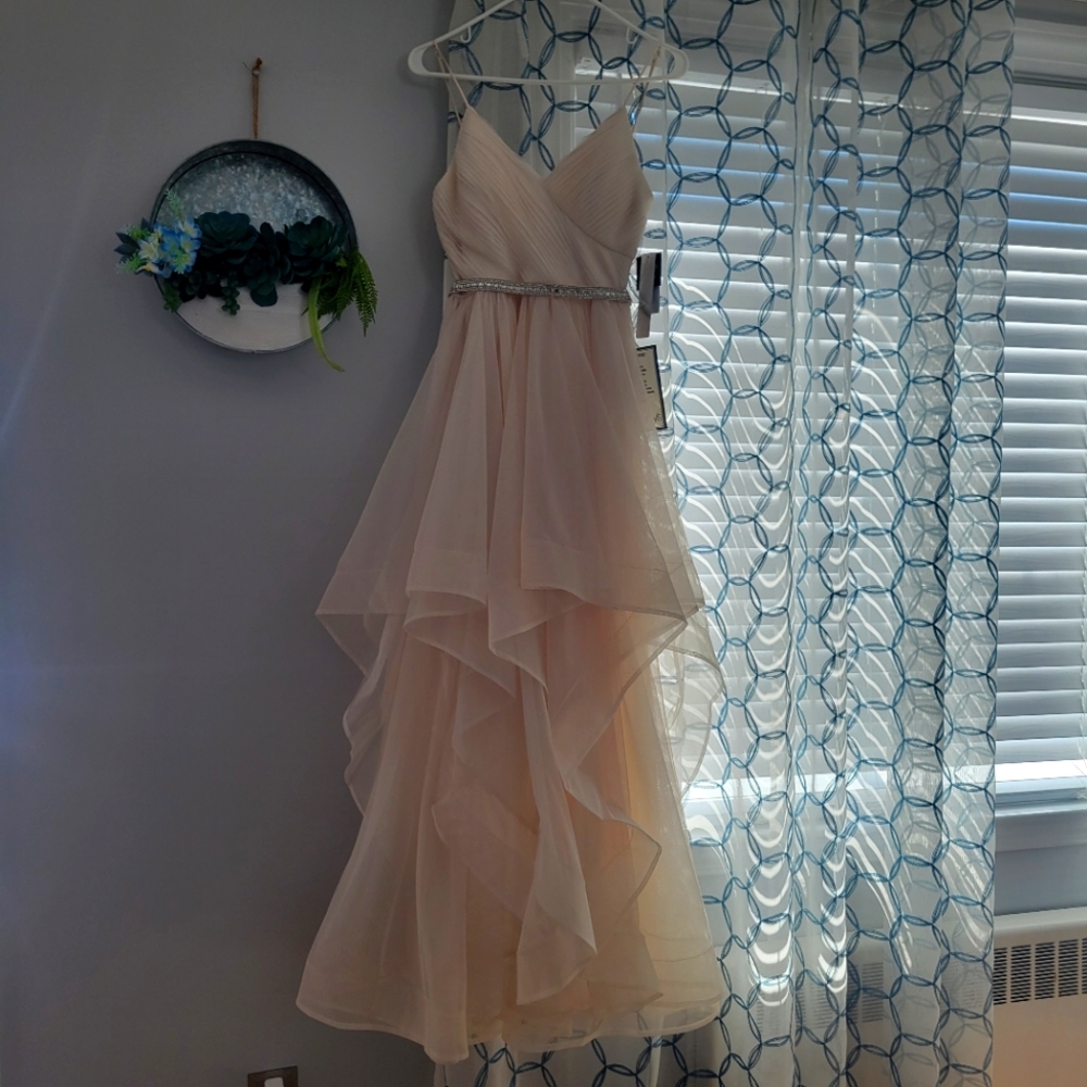 Ivory size 3 Petite prom gown